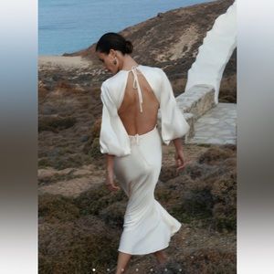 Found another dress! This has only been worn for the video!